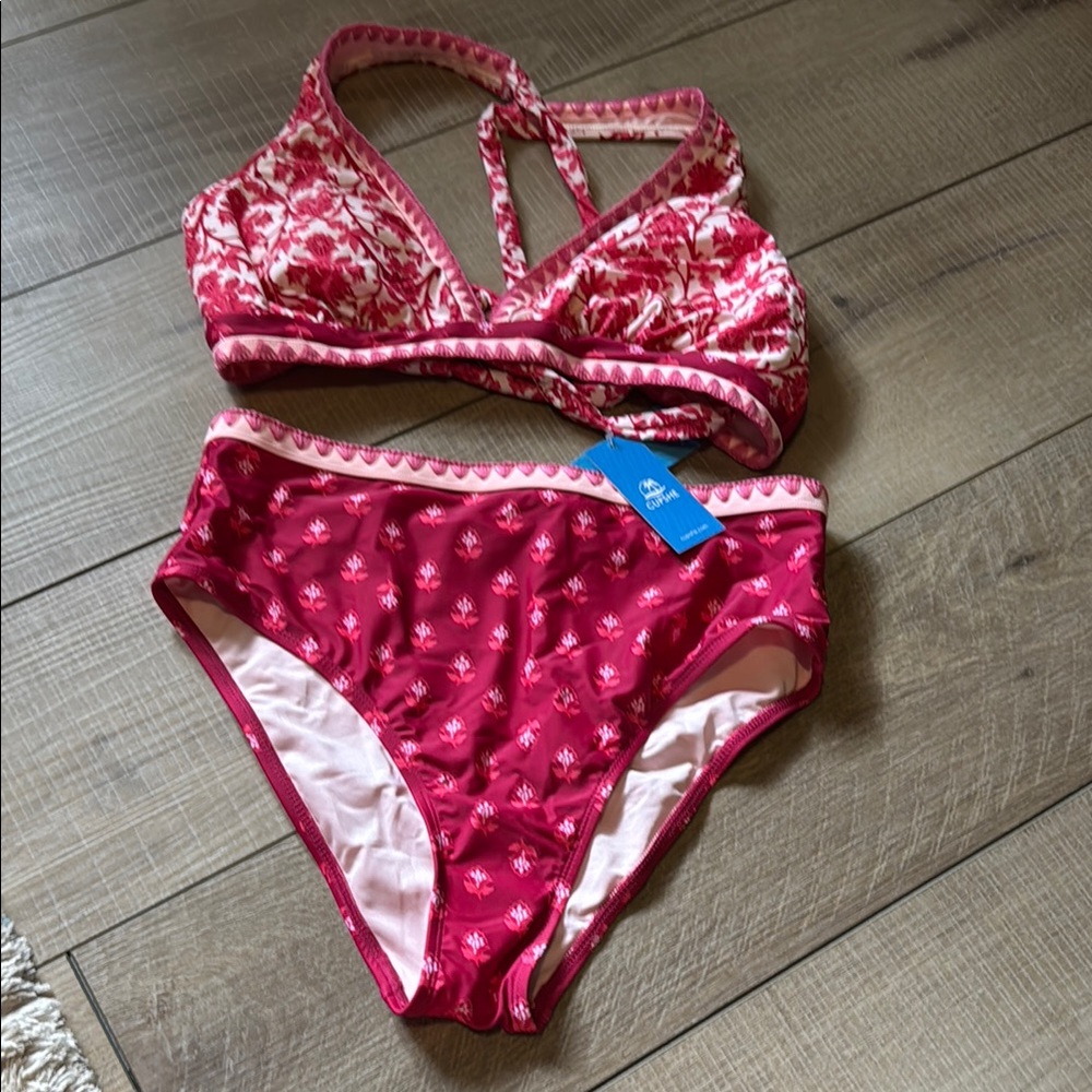 Womens Swimwear Set in Red Floral Pattern Bikini Large medium CUPSHE